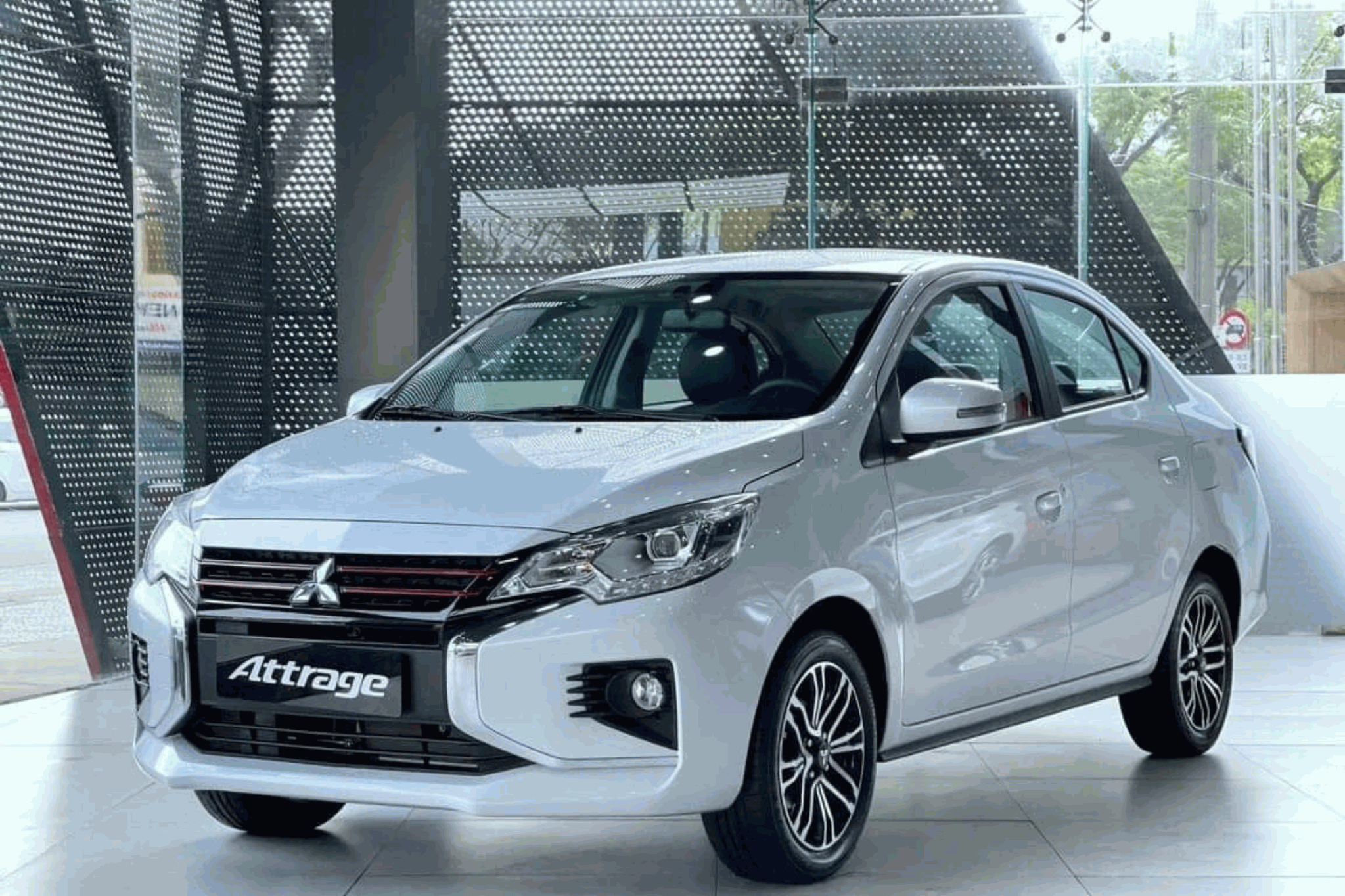 Mitsubishi Thanh Hoá - Mitsubishi-thanhhoa.com-hinh-anh-1-2
